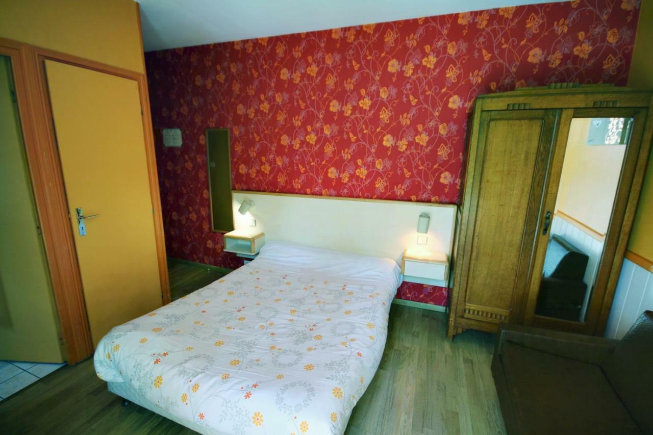 Les Messageries Hotel Saint-Flour  Phòng bức ảnh