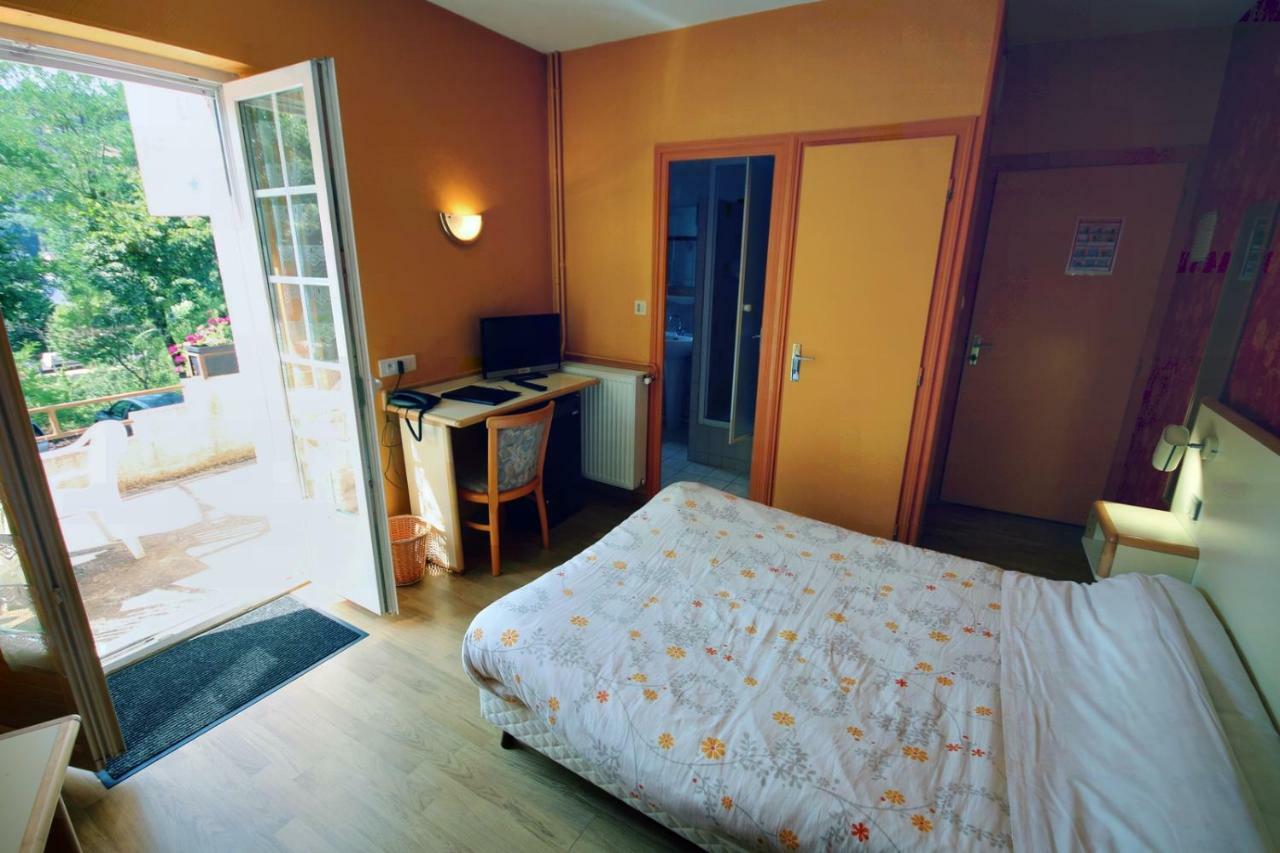 Les Messageries Hotel Saint-Flour  Phòng bức ảnh