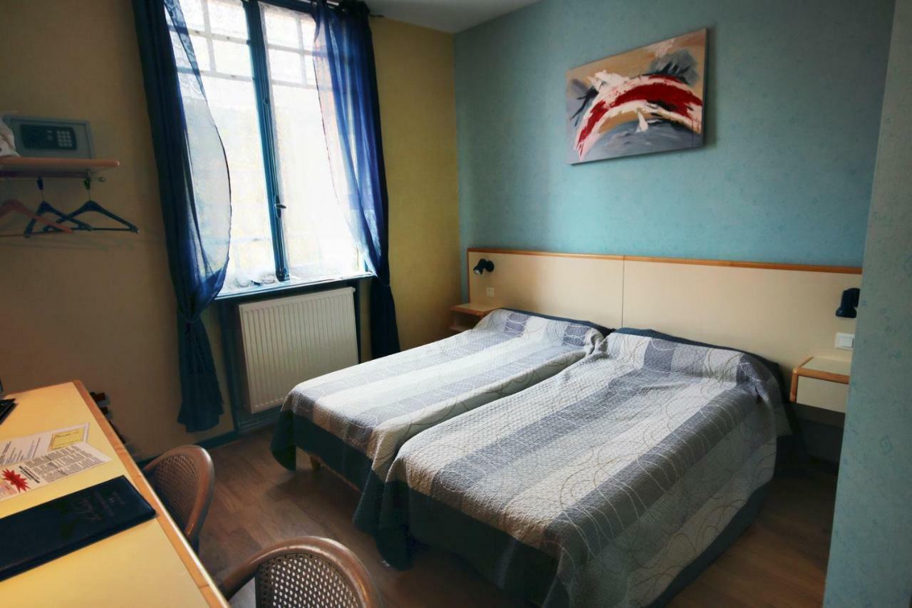 Les Messageries Hotel Saint-Flour  Phòng bức ảnh