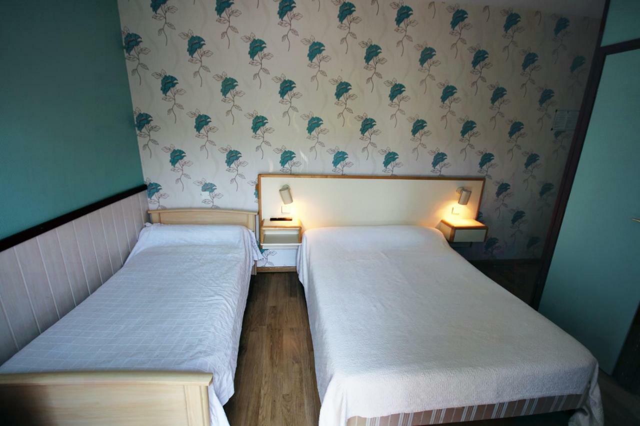 Les Messageries Hotel Saint-Flour  Phòng bức ảnh