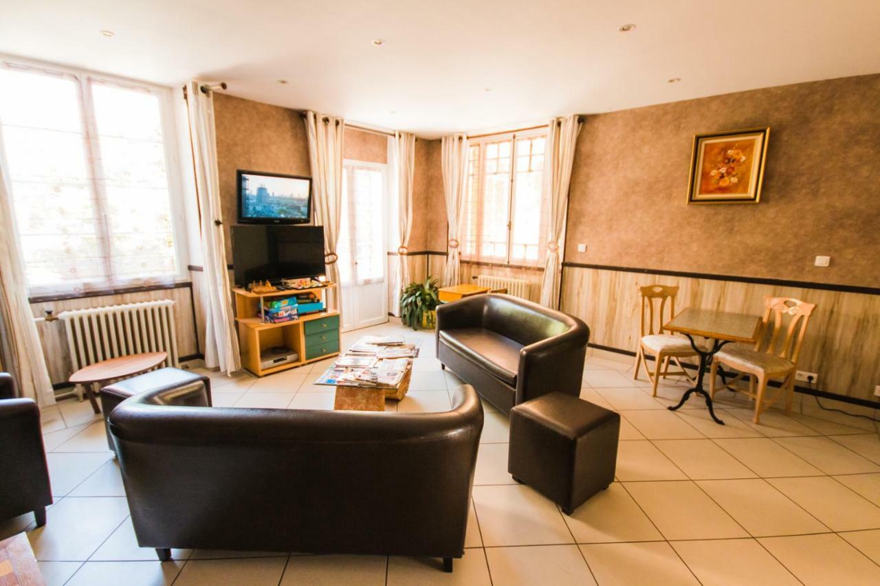 Les Messageries Hotel Saint-Flour  Ngoại thất bức ảnh